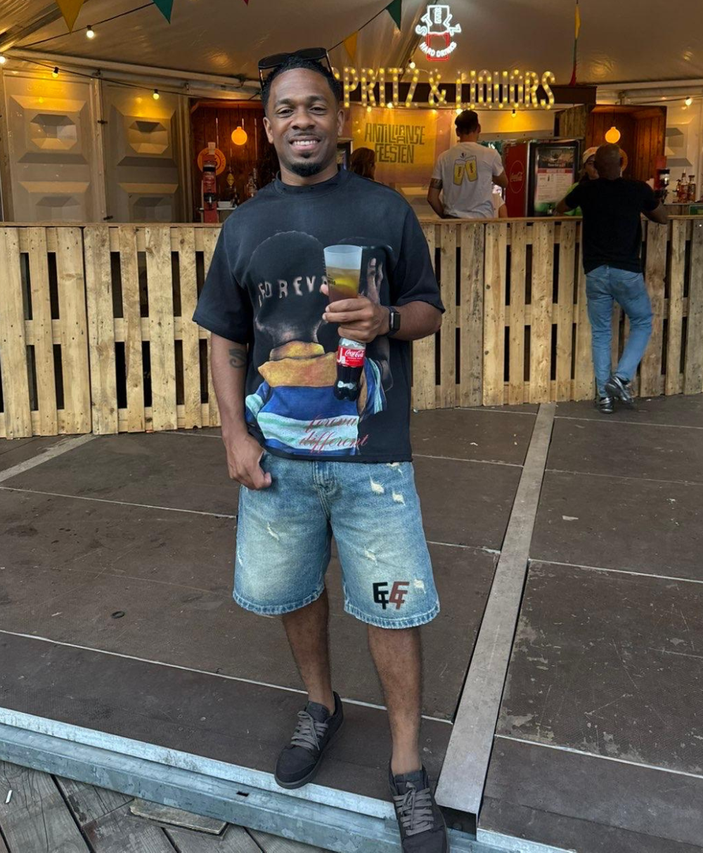 Black Boxy fit Tee – Cut From A Different Cloth